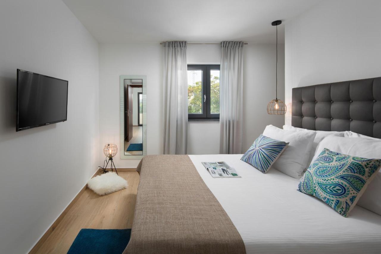 Villa Del Sol With Large Garden Perfect For Families Labin  Bagian luar foto
